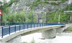 Die fertiggestellte Brücke